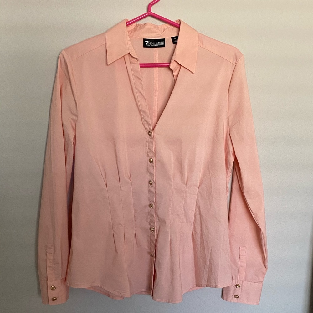 Women’s medium Pink button down top